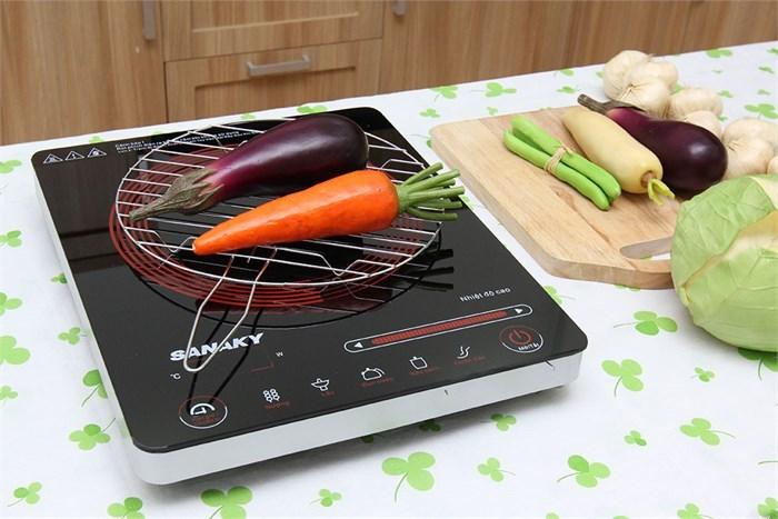 Bạn đang băn khoăn không biết nên chọn bếp điện từ hay bếp hồng ngoại ?