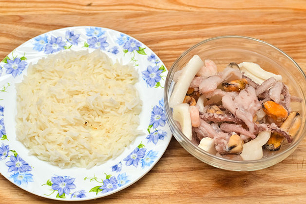 cách làm cơm dừa bằng nồi cơm điện hinh 7