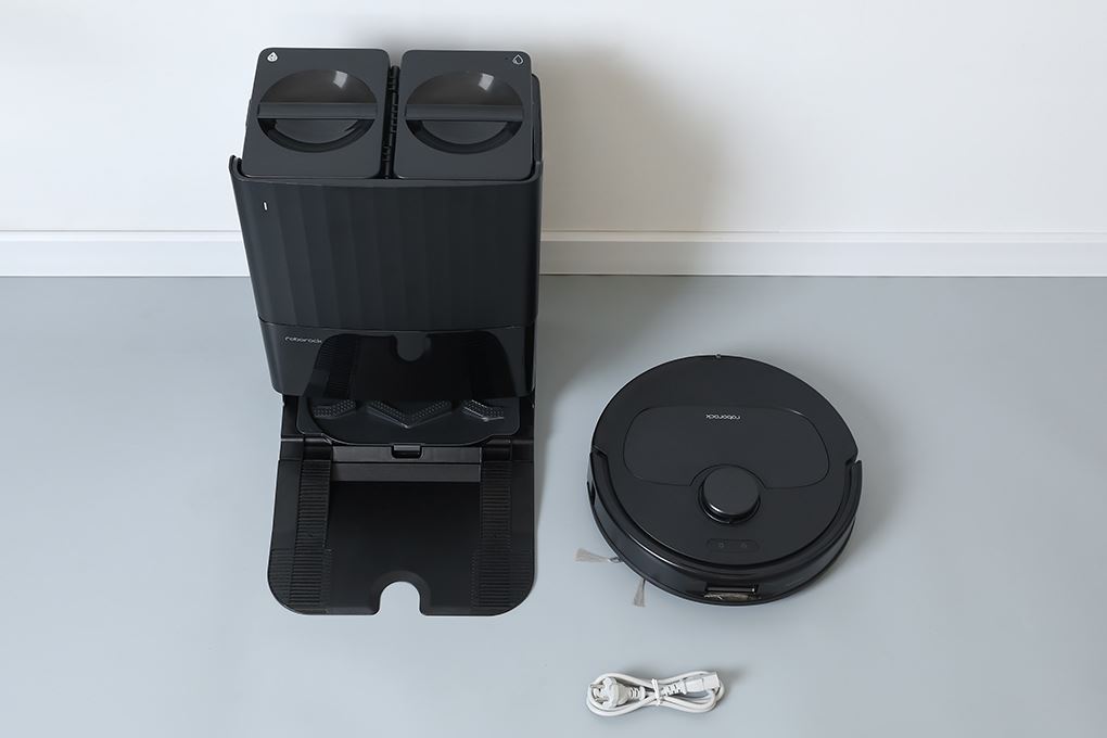 Robot hút bụi lau nhà Roborock QRevo S Pro - Đen